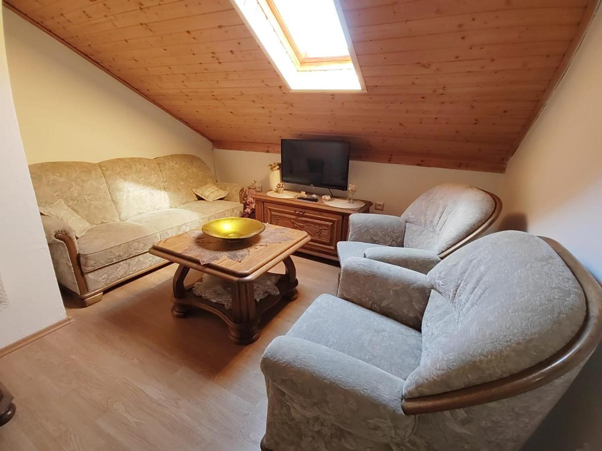 Maris Appartement Vodenjak Buitenkant foto