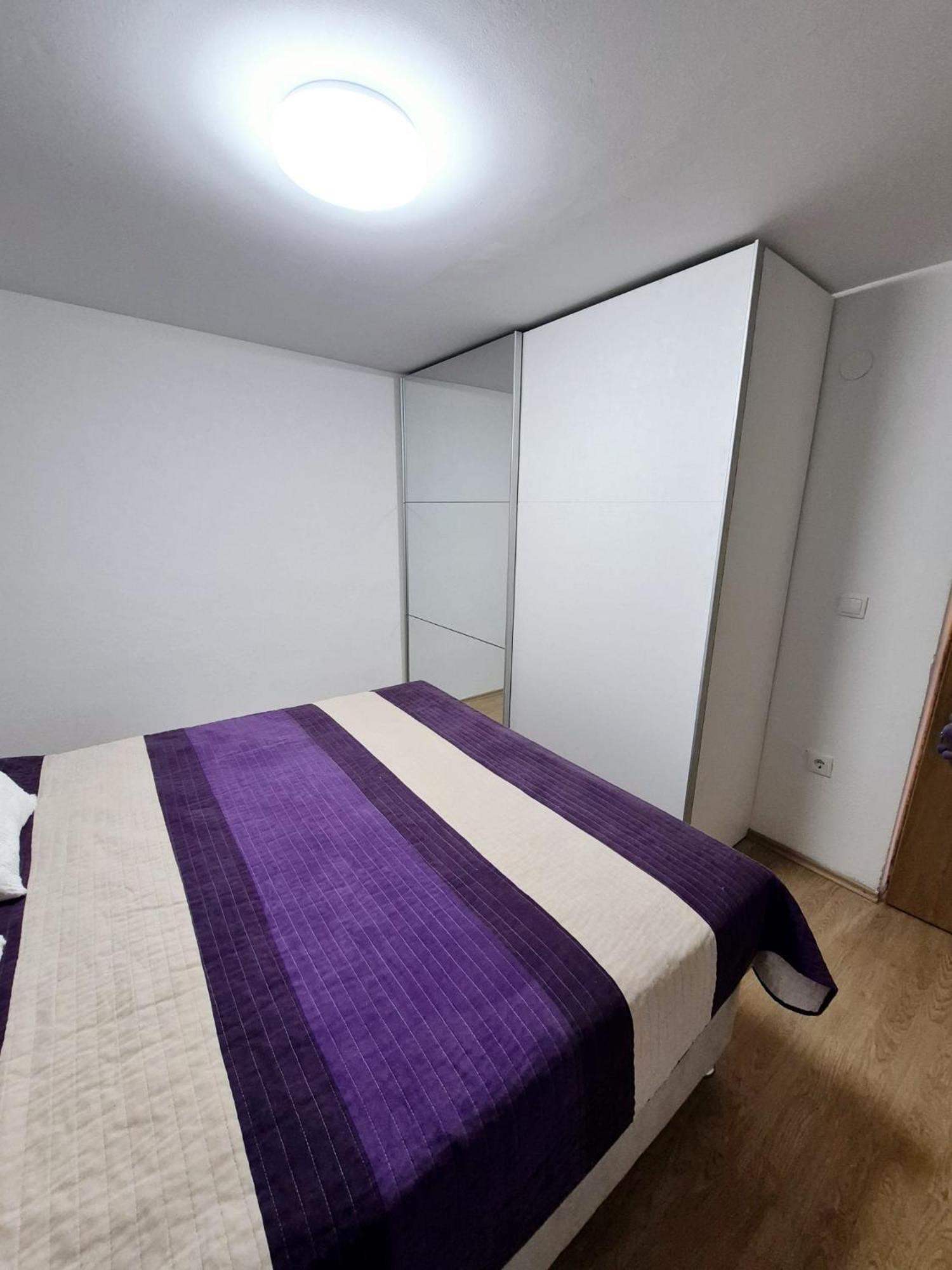 Maris Appartement Vodenjak Buitenkant foto